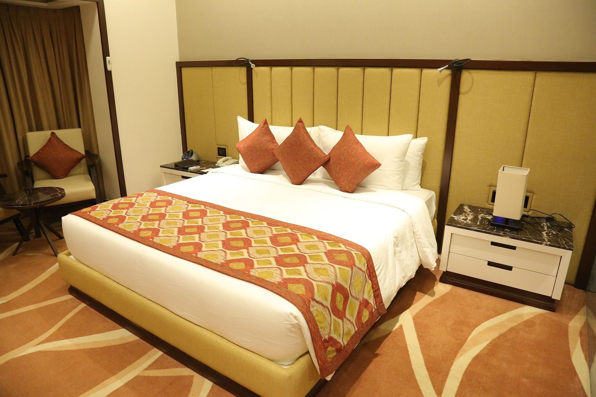 Radisson Lucknow City Center Ngoại thất bức ảnh