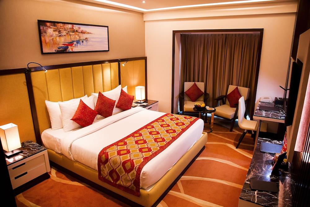 Radisson Lucknow City Center Ngoại thất bức ảnh