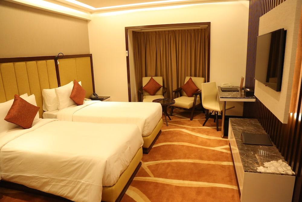 Radisson Lucknow City Center Ngoại thất bức ảnh